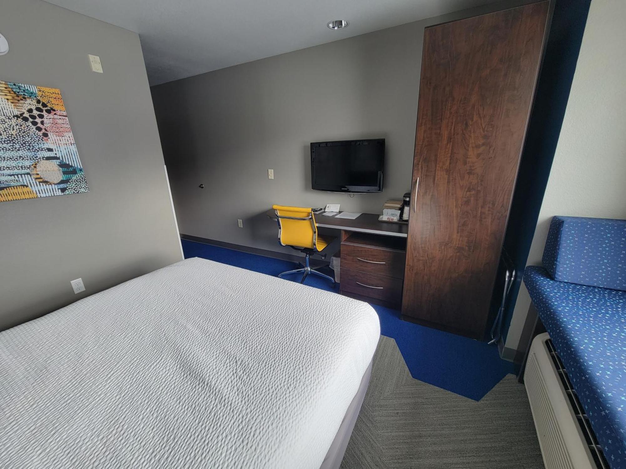 Microtel Inn & Suites By Wyndham Bluffs Council Bluffs Eksteriør bilde