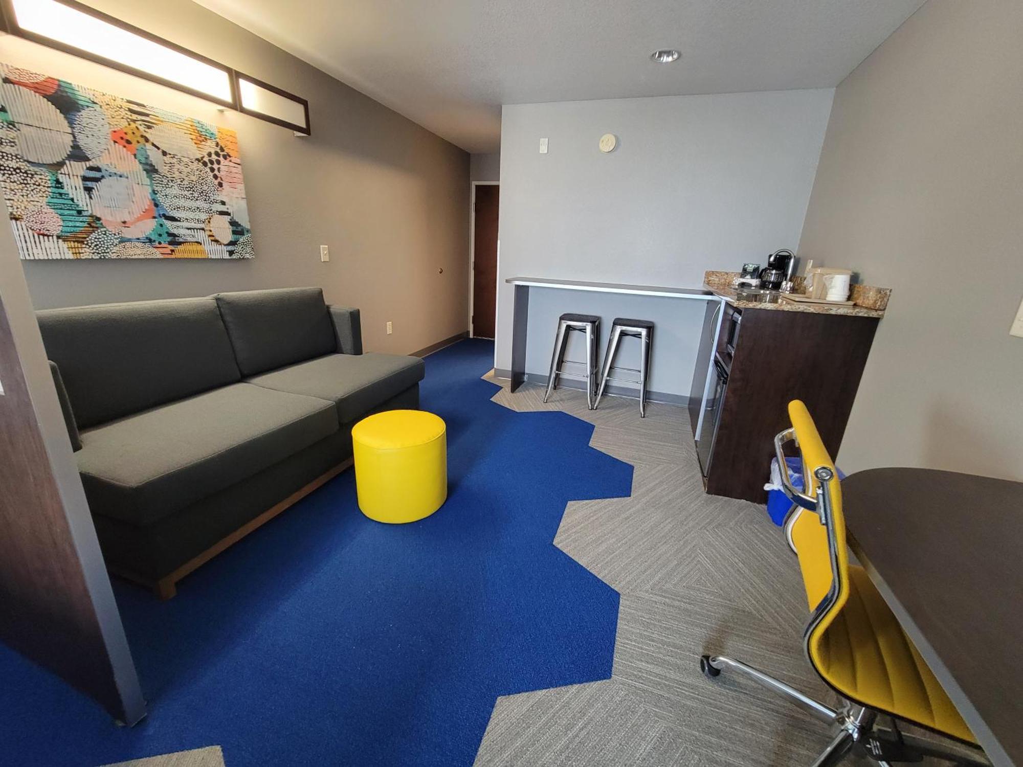Microtel Inn & Suites By Wyndham Bluffs Council Bluffs Eksteriør bilde