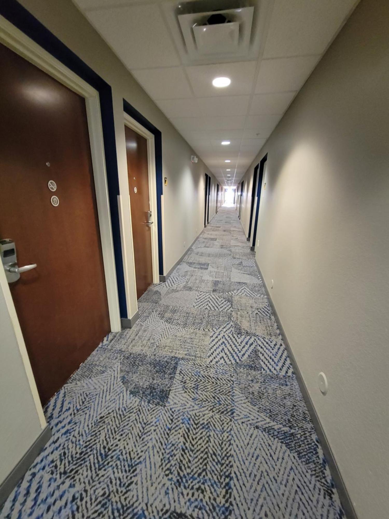 Microtel Inn & Suites By Wyndham Bluffs Council Bluffs Eksteriør bilde