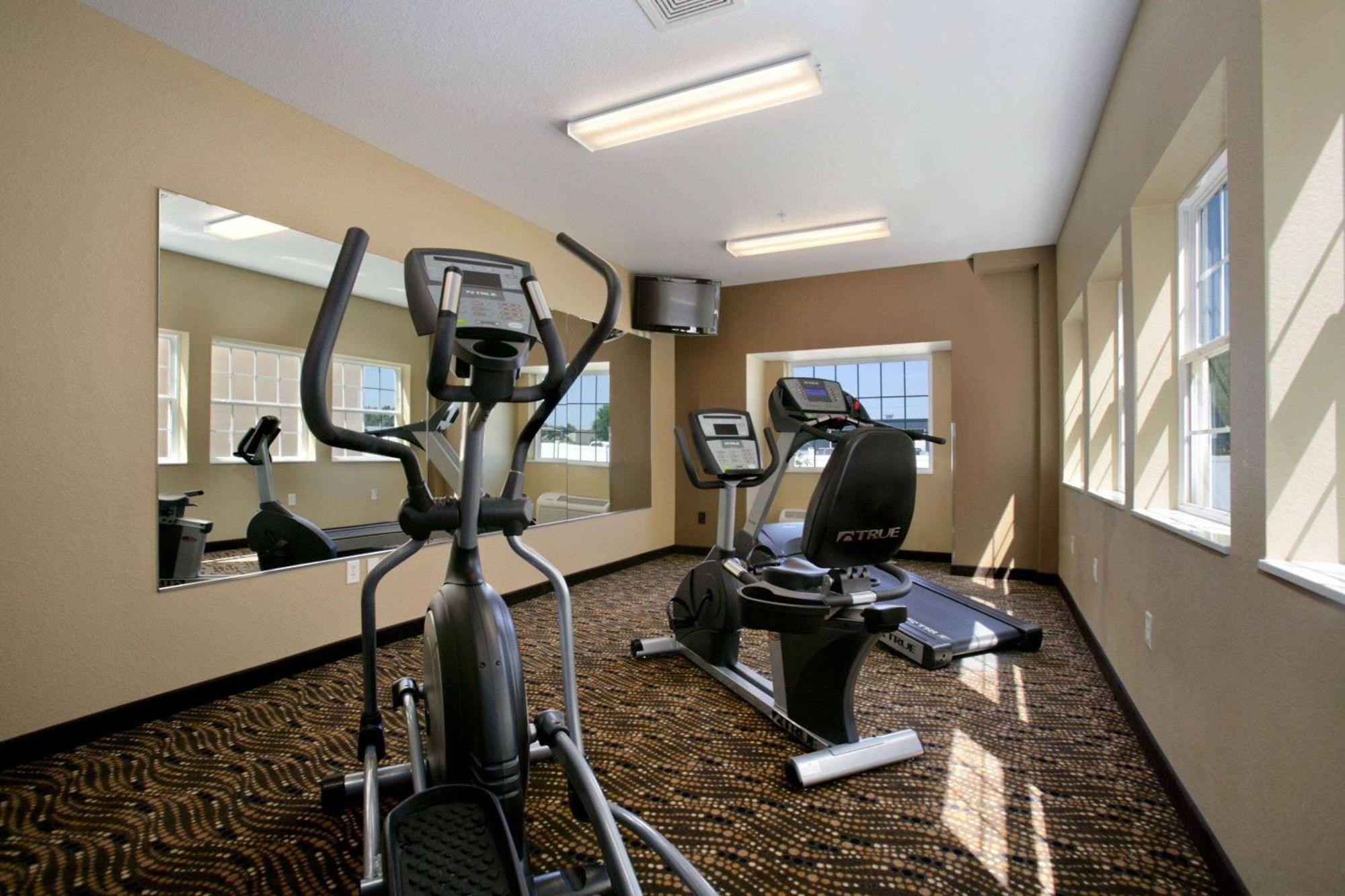 Microtel Inn & Suites By Wyndham Bluffs Council Bluffs Eksteriør bilde